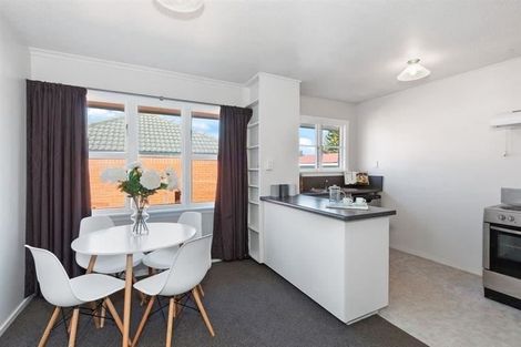 Photo of property in 74 Russley Road, Russley, Christchurch, 8042
