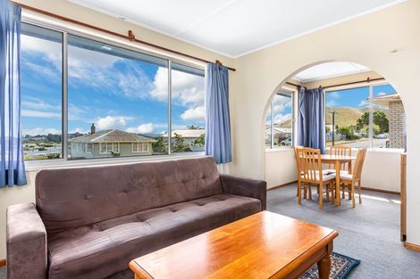 Photo of property in 46 Arahura Crescent, Waitangirua, Porirua, 5024