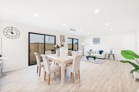 Photo of property in 70 Ksenia Drive, Flat Bush, Auckland, 2019
