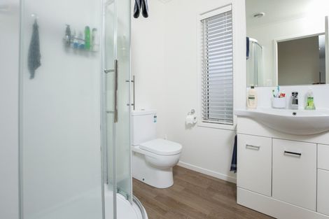 Photo of property in 28u3 Heath Street, Saint Andrews, Hamilton, 3200