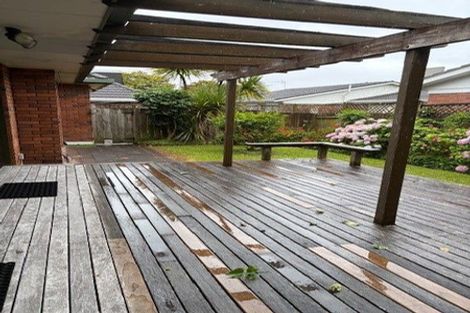 Photo of property in 2/8 Jutland Road, Hauraki, Auckland, 0622