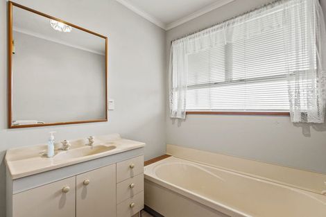 Photo of property in 284 Sawyers Arms Road, Bishopdale, Christchurch, 8053