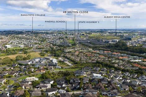 Photo of property in 4b Hilton Close, Fairview Heights, Auckland, 0632
