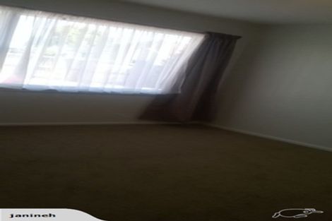 Photo of property in 4/9 Curletts Road, Sockburn, Christchurch, 8042