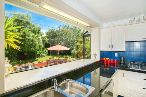 Photo of property in 11 Stafford Street, Westport, 7825