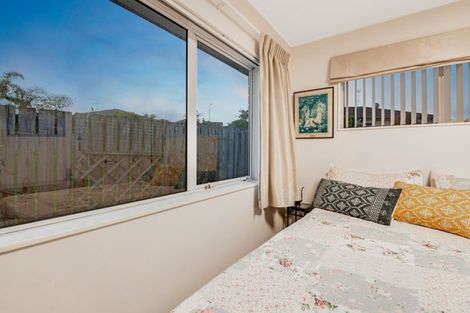 Photo of property in 96c Lakeside Drive, Orewa, 0931