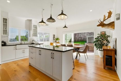 Photo of property in 312 Birdwood Road, Massey, Auckland, 0614