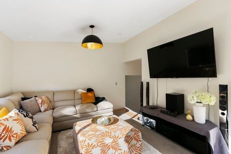 Photo of property in 8 Captain Edward Daniell Drive, Ngaio, Wellington, 6035