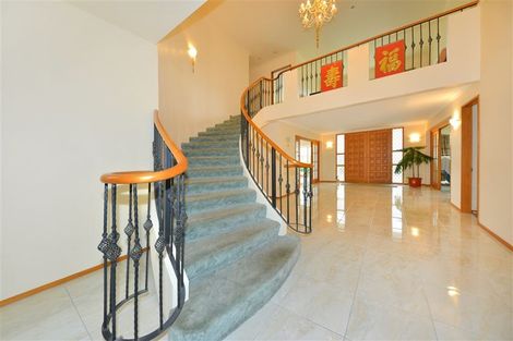 Photo of property in 87 Waimairi Road, Upper Riccarton, Christchurch, 8041