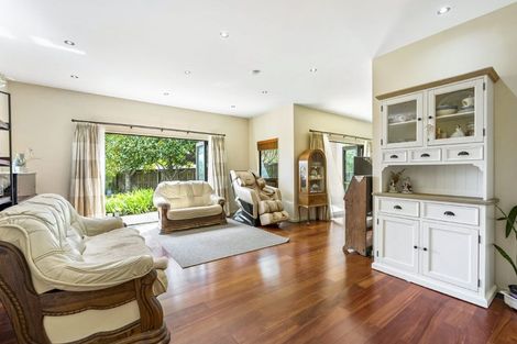 Photo of property in 23 Ballymore Drive, Pinehill, Auckland, 0632