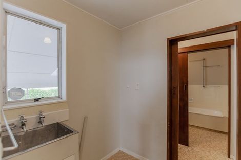 Photo of property in 56 Tavistock Road, Waipukurau, 4200