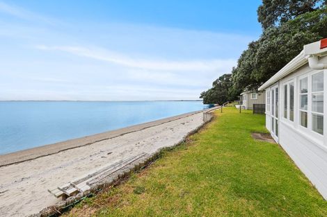 Photo of property in 63a Torkar Road, Clarks Beach, 2122