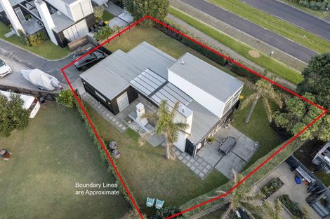 Photo of property in 2/189 Mangatawhiri Road, Omaha, Warkworth, 0986