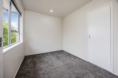 Photo of property in 2/60 Moncrieff Avenue, Clendon Park, Auckland, 2103