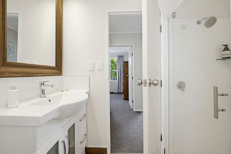 Photo of property in 30a Coates Street, Tawa, Wellington, 5028