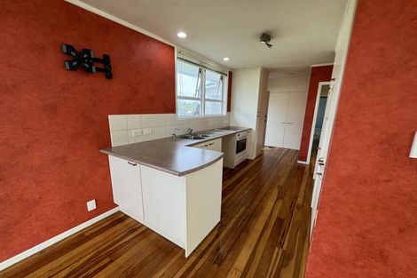 Photo of property in 97 Atkinson Road, Titirangi, Auckland, 0604