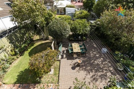 Photo of property in 128 Muritai Road, Eastbourne, Lower Hutt, 5013