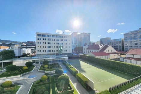 Photo of property in Sanctum Apartment, 10 Ebor Street, Te Aro, Wellington, 6011