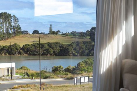 Photo of property in 2 Taeore Lane, Raglan, 3225