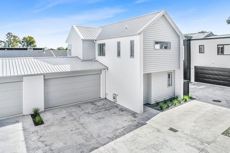 Photo of property in 15u2 Glen Lynne Avenue, Queenwood, Hamilton, 3210