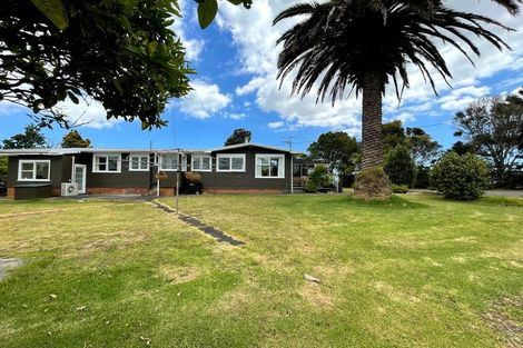 Photo of property in 96 Koraha Road, Kumeu, 0892