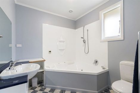 Photo of property in 225 Innes Road, St Albans, Christchurch, 8052