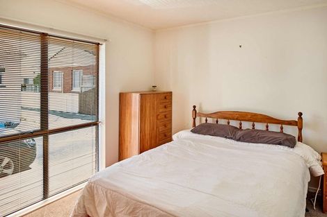 Photo of property in 15 Burcham Street, Taita, Lower Hutt, 5011