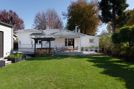 Photo of property in 16 Parr Street, Frankton, Hamilton, 3204