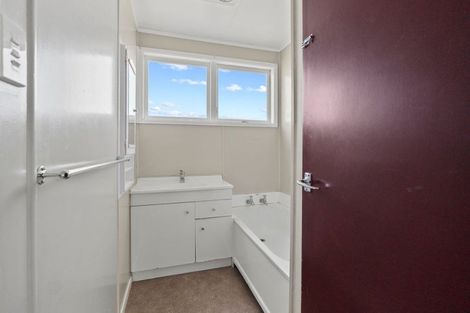 Photo of property in 52 One Tree Point Road, One Tree Point, 0118