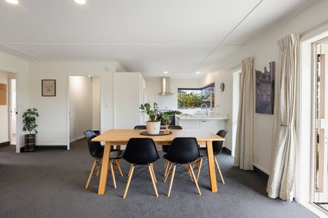 Photo of property in 14a Taylor Terrace, St Andrews, Hamilton, 3200