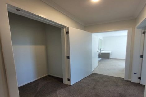 Photo of property in 16 Topsail Way, Whitby, Porirua, 5024