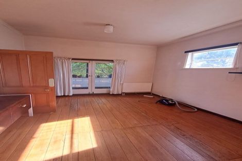 Photo of property in 96 Somerfield Street, Somerfield, Christchurch, 8024
