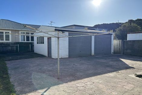 Photo of property in 73 Kauri Street, Miramar, Wellington, 6022