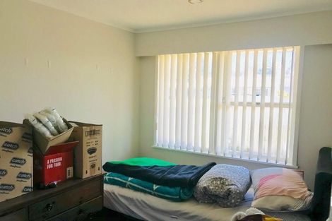 Photo of property in 1/13a Vine Street, Mangere East, Auckland, 2024