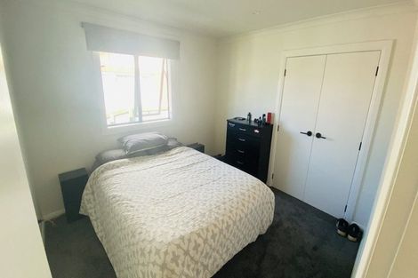 Photo of property in 43 Oxford Street, Lansdowne, Masterton, 5810