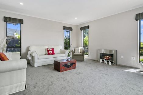 Photo of property in 1 Libby Crescent, Cambridge, 3434