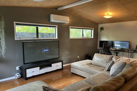 Photo of property in 41 Melba Street, Beach Haven, Auckland, 0626