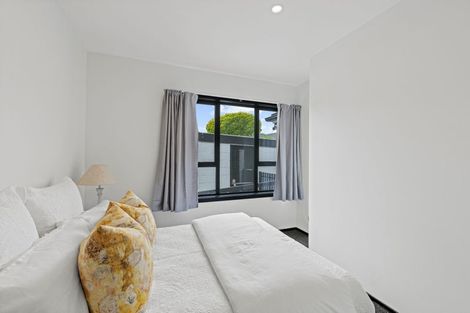Photo of property in 18a Blighs Road, Strowan, Christchurch, 8052