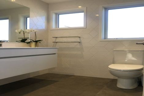 Photo of property in 54 Awaruku Road, Torbay, Auckland, 0630