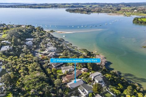 Photo of property in 27 Pohutukawa Avenue, Shelly Park, Auckland, 2014