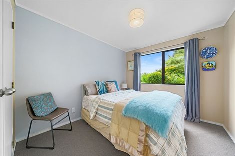 Photo of property in 38 James Cook Drive, Whitby, Porirua, 5024