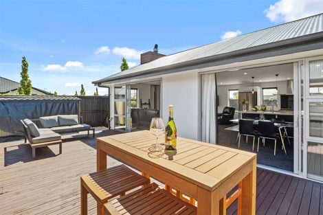 Photo of property in 10 Exeter Lane, Rolleston, 7614