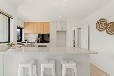 Photo of property in 10b Taupo Avenue, Mount Maunganui, 3116