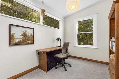 Photo of property in 112 Inglis Street, Seatoun, Wellington, 6022