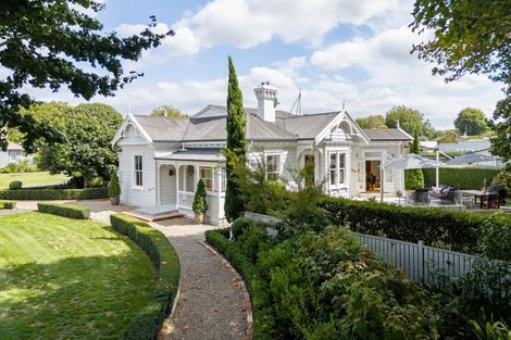 Photo of property in 33 Naylor Street, Hamilton East, Hamilton, 3216