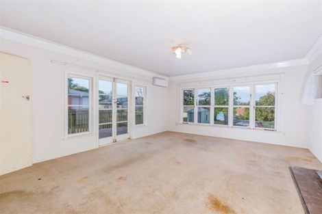 Photo of property in 34 Christmas Road, Manurewa, Auckland, 2102