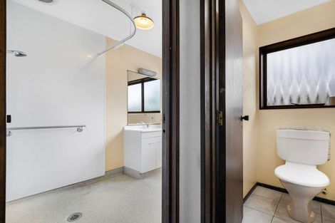 Photo of property in 12 Penrhyn Place, Mount Maunganui, 3116