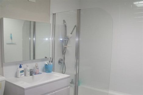 Photo of property in 2/24 Coventry Avenue, Tamatea, Napier, 4112