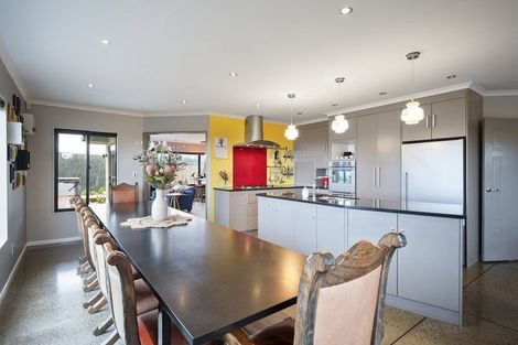 Photo of property in 20 Pineland Drive, Turitea, Palmerston North, 4472