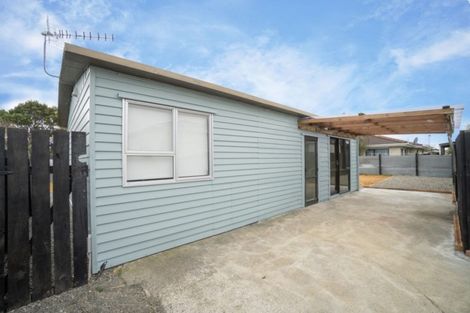 Photo of property in 16a Fairs Road, Milson, Palmerston North, 4414